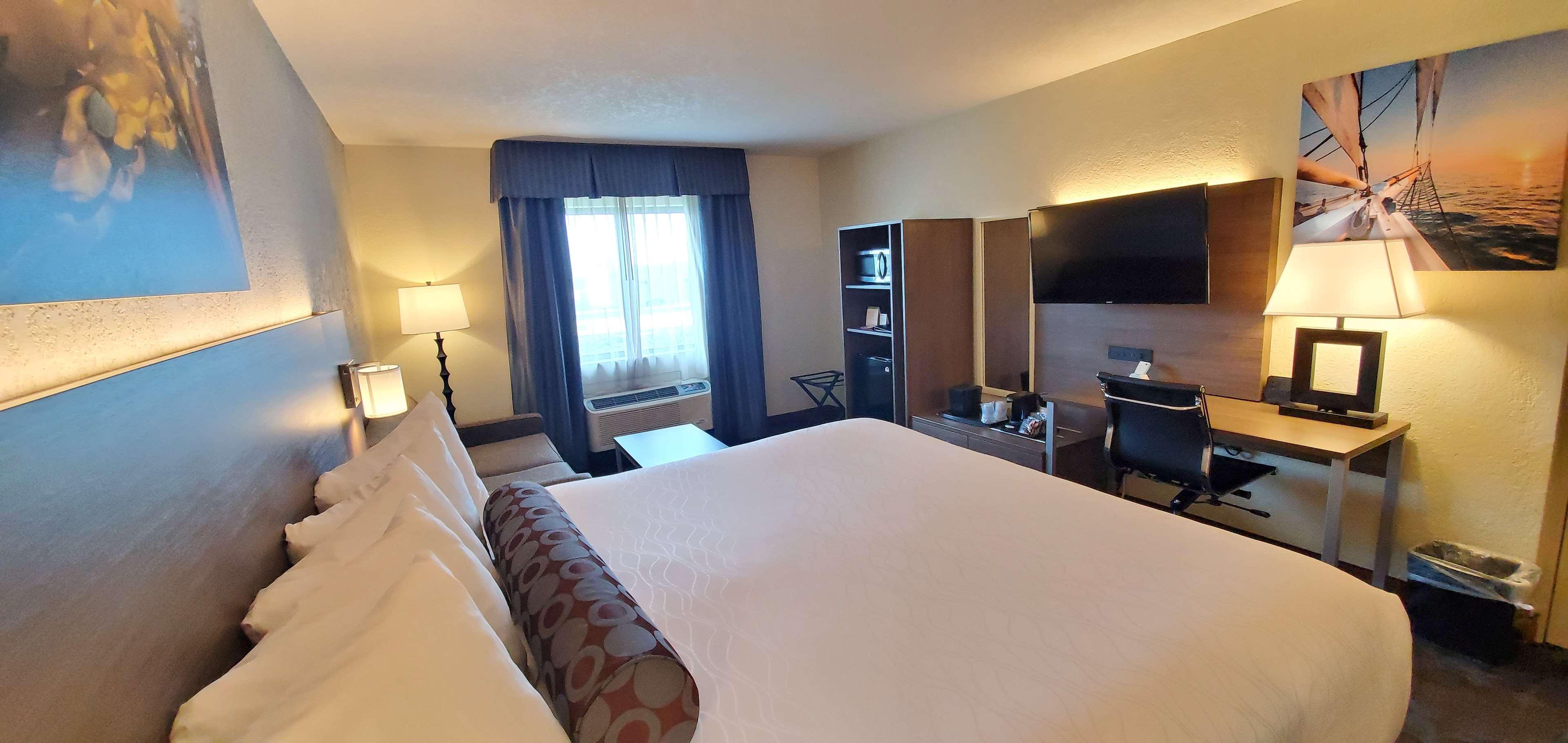 Best Western Plus Hollywood/Aventura Екстериор снимка