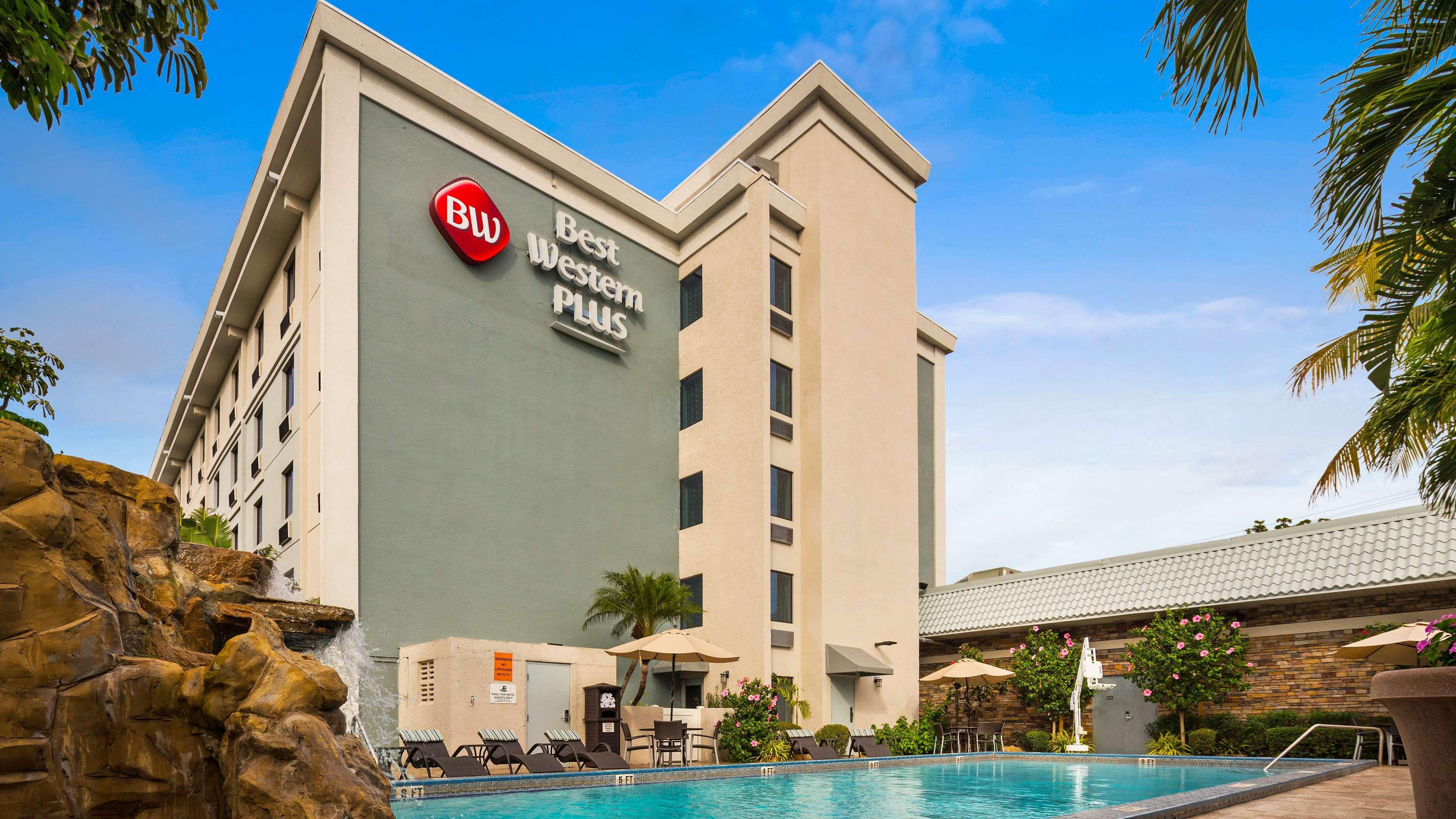Best Western Plus Hollywood/Aventura Екстериор снимка