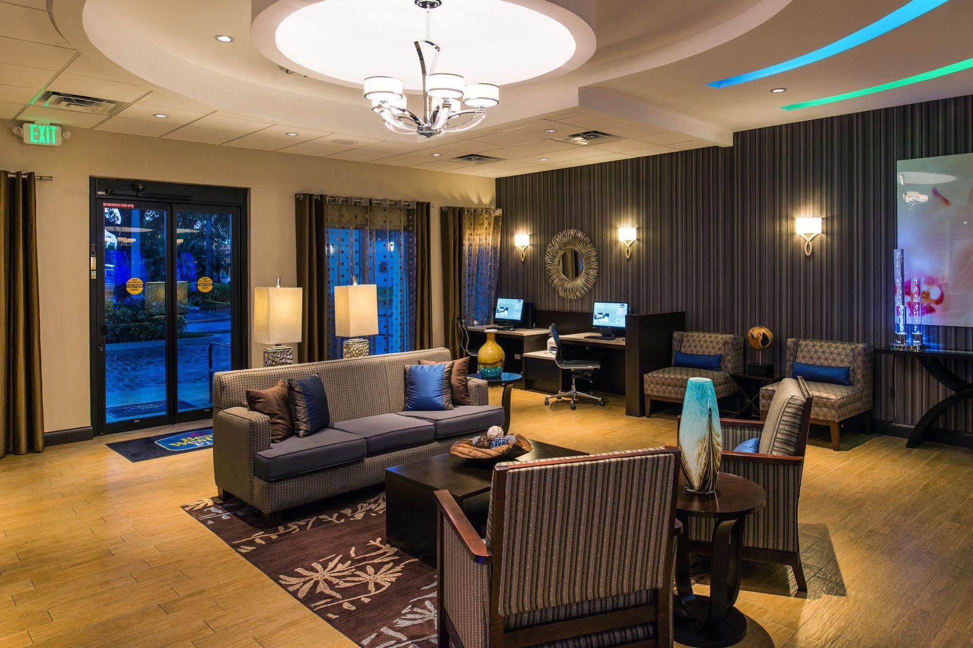 Best Western Plus Hollywood/Aventura Екстериор снимка